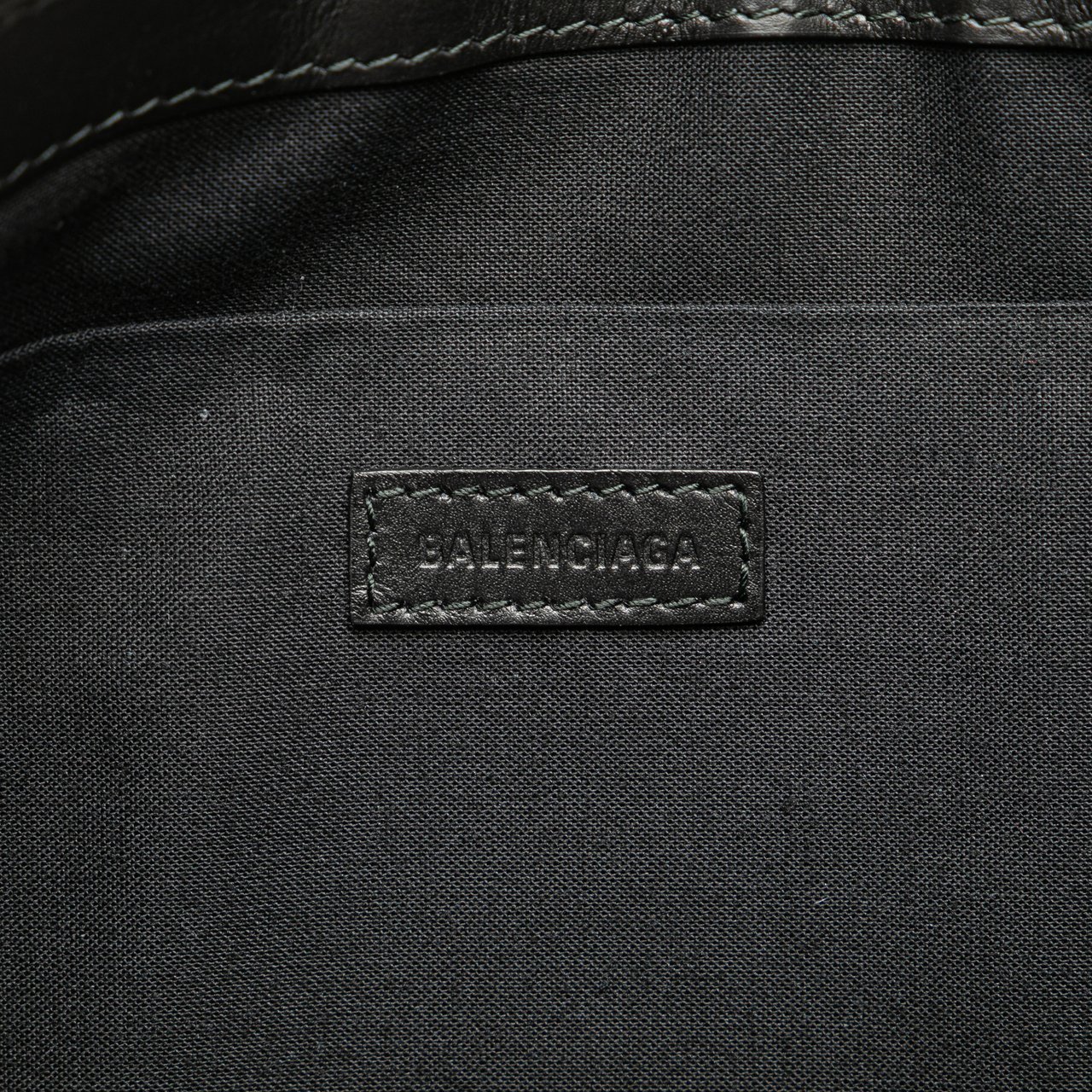 Balenciaga Canvas Navy Clip M Clutch Zwart