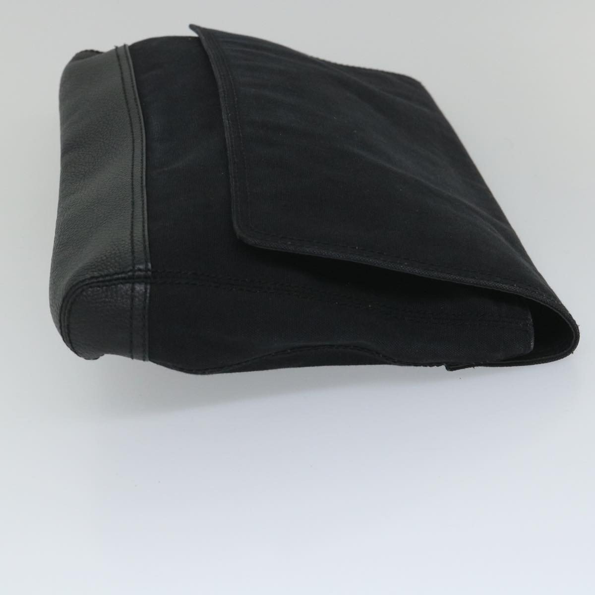Balenciaga Vintage Pouch Leather Zwart