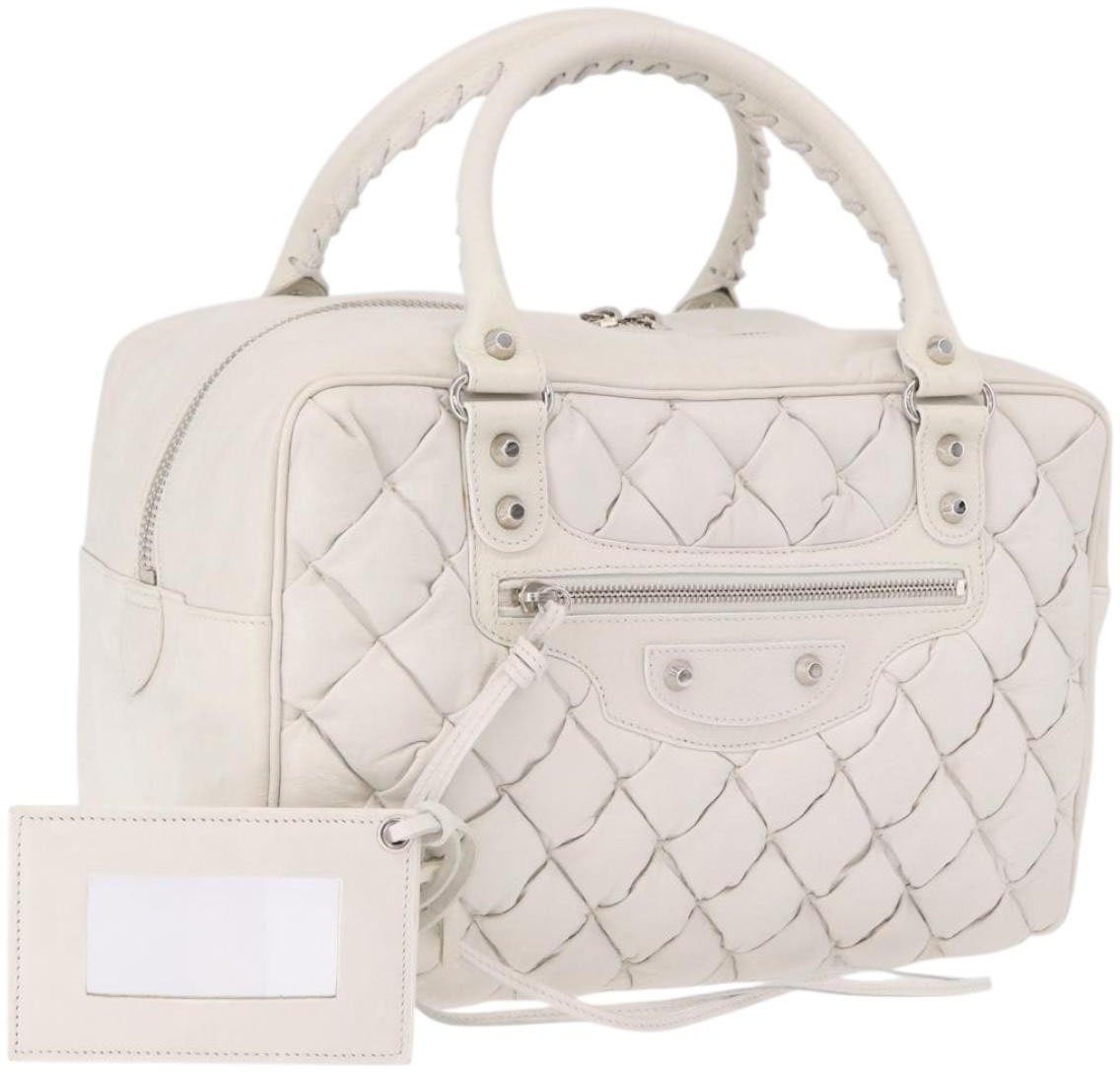 Balenciaga Matelasse Leather MM Wit