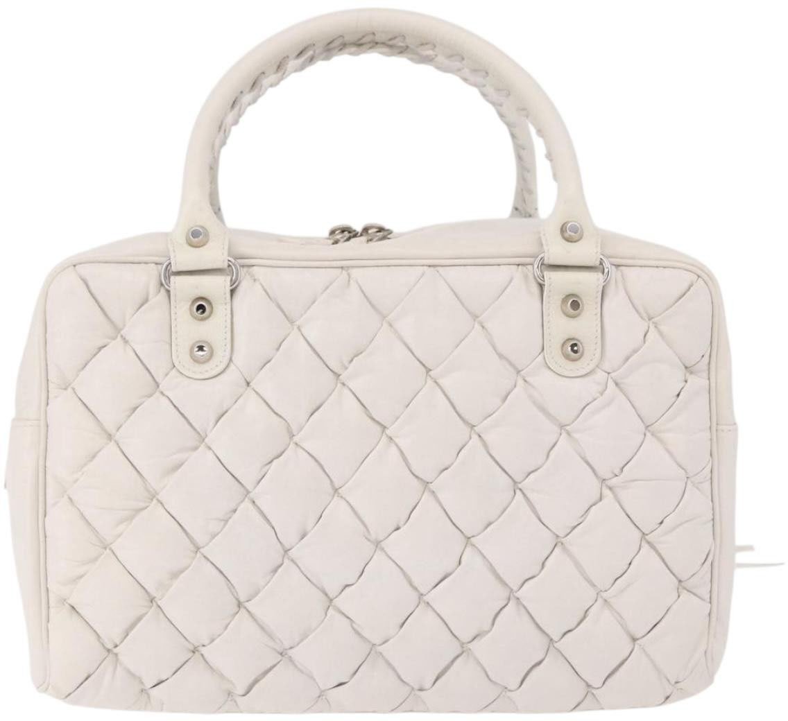 Balenciaga Matelasse Leather MM Wit