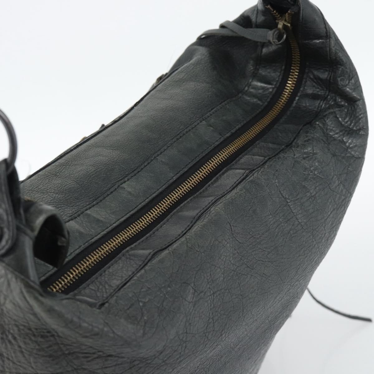 Balenciaga Giant Studs Day Hobo Leather Groen