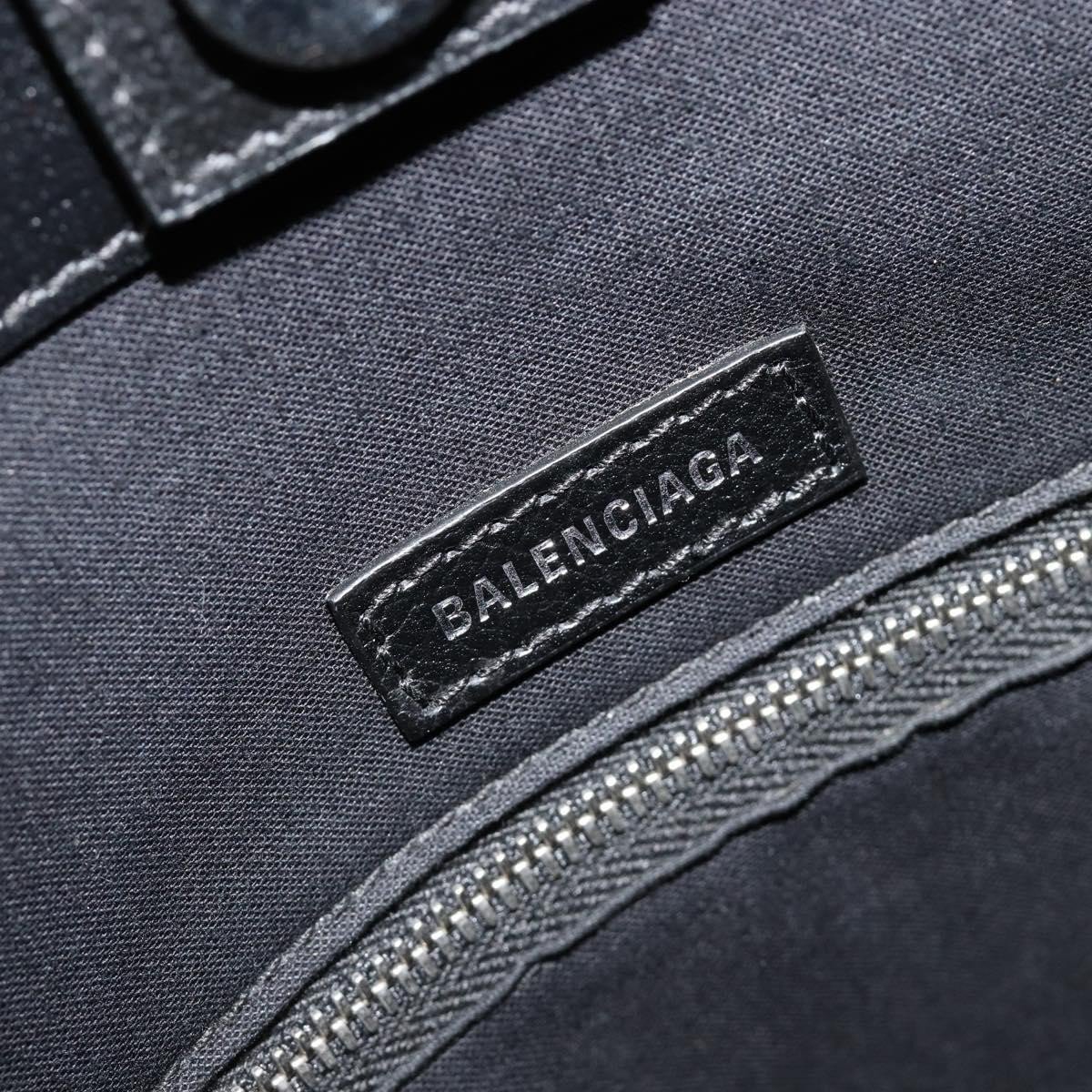 Balenciaga Shopping Tote Leather Medium Zwart