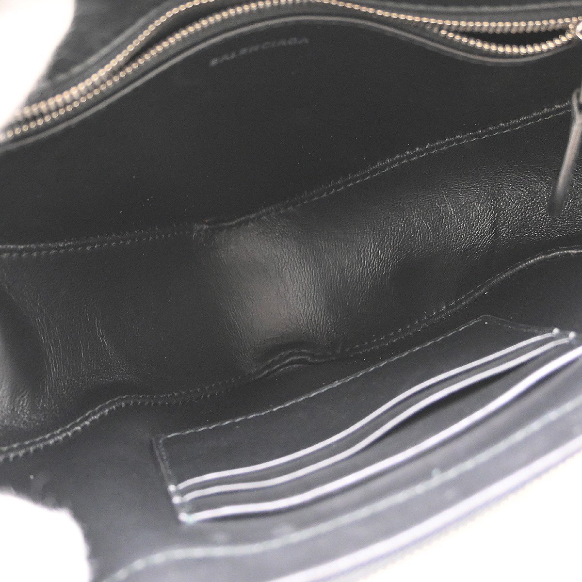 Balenciaga Triangle Leather Medium Zilver