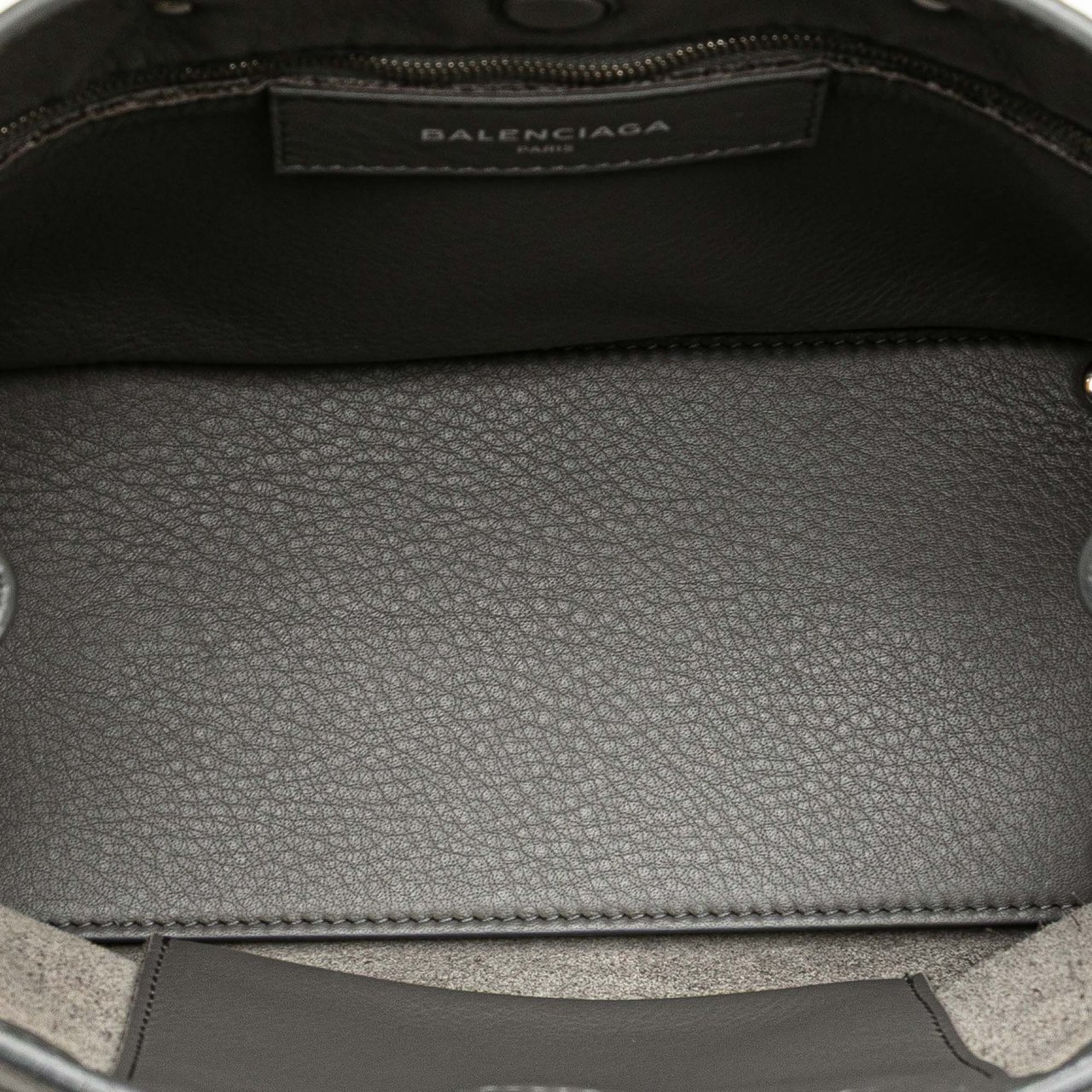 Balenciaga Leather Papier A6 Zip Around Satchel Grijs