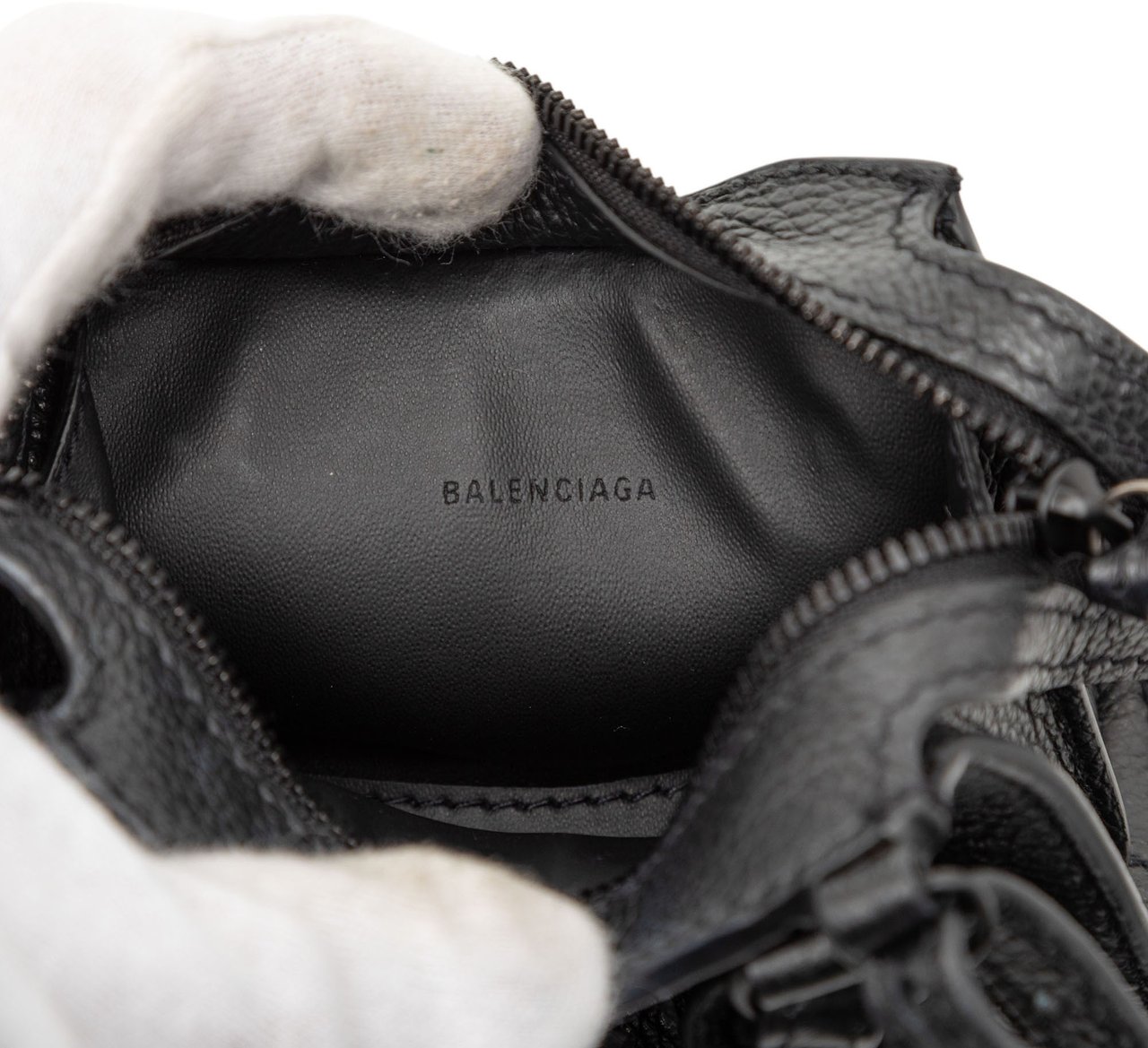 Balenciaga Super Nano Grained Calfskin Neo Classic City Satchel Zwart