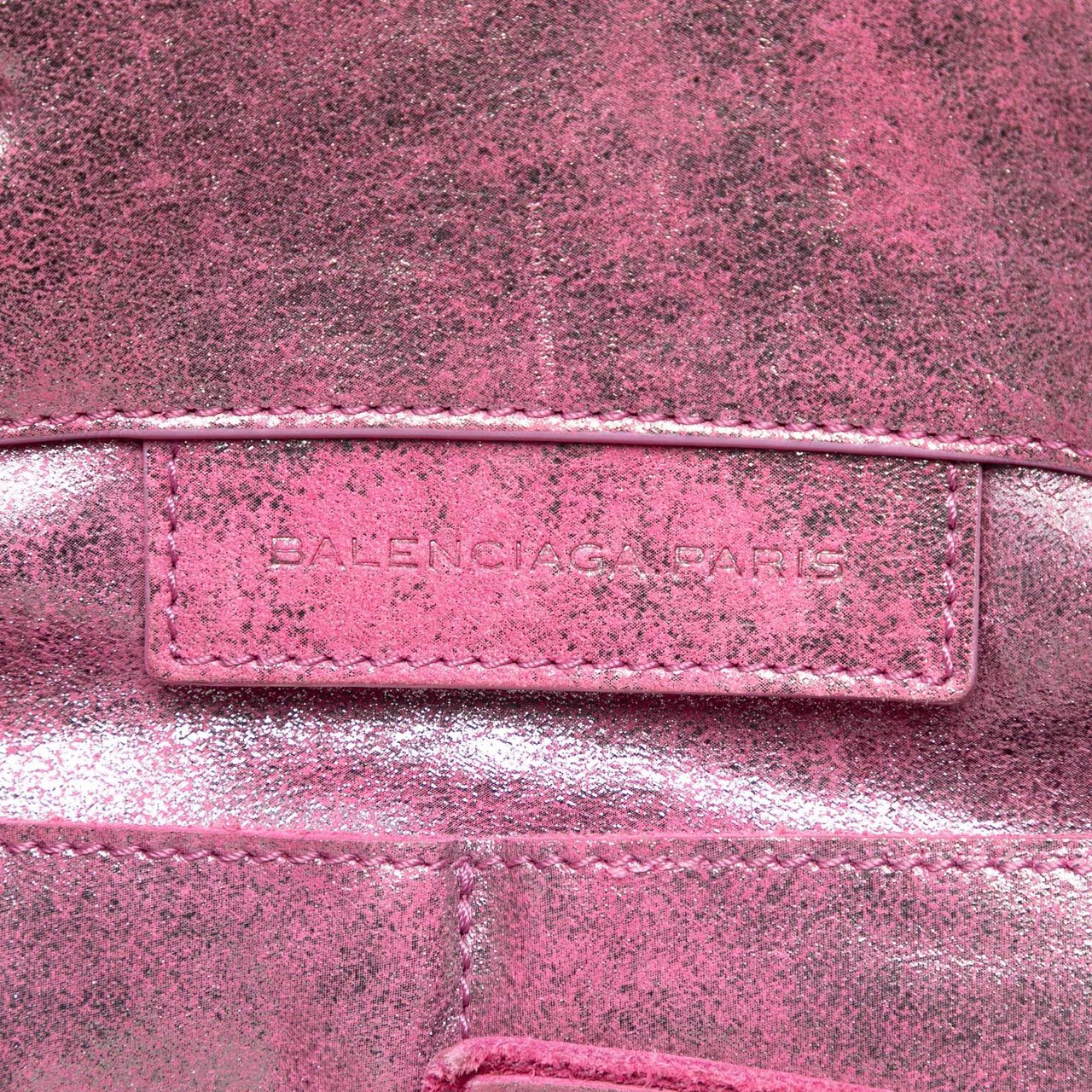 Balenciaga Metallic Leather Papier A5 Tote Roze