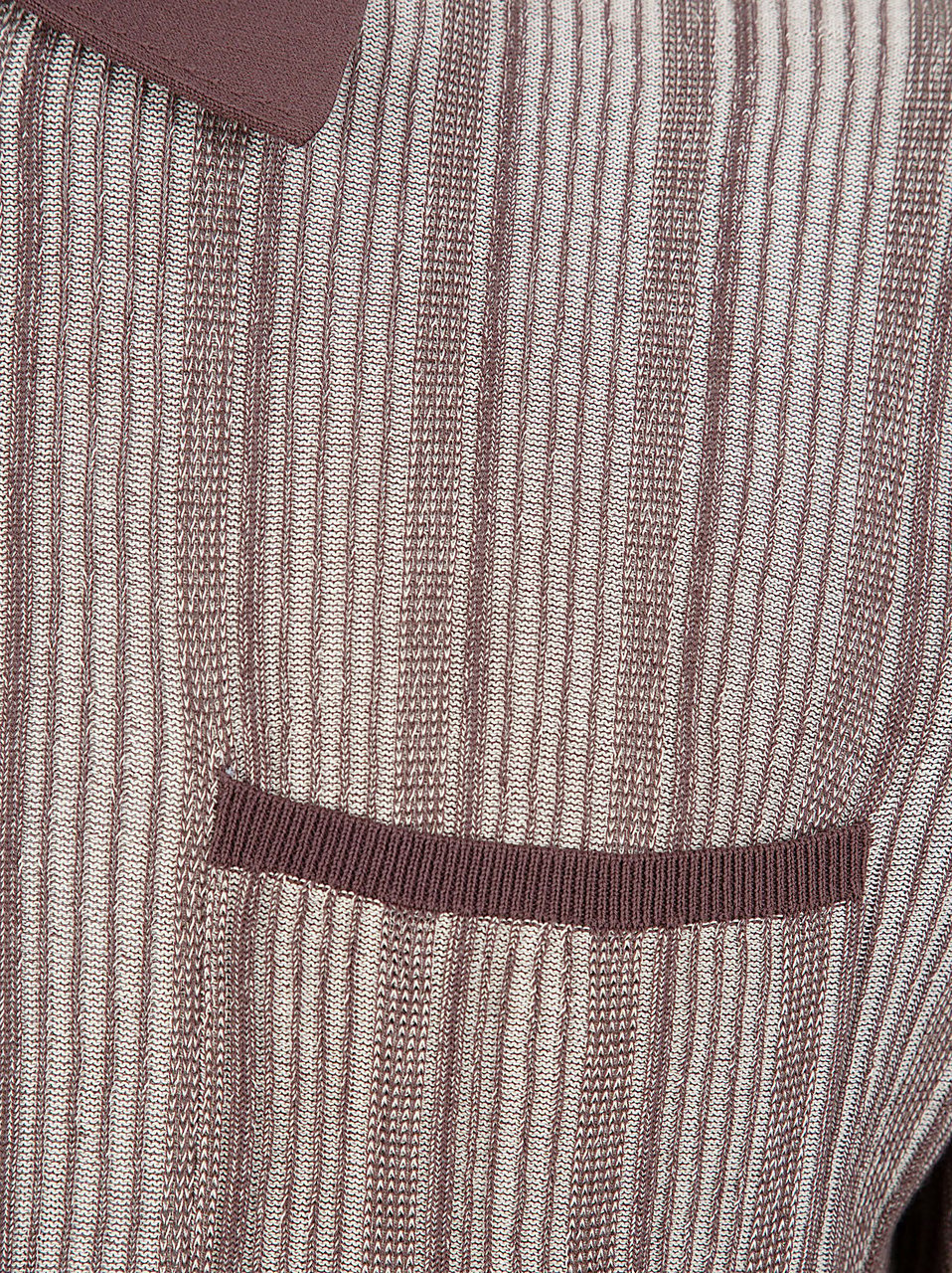 Ballantyne Textured Striped Polo Shirt with Classic Collar and Chest Pocket Grijs