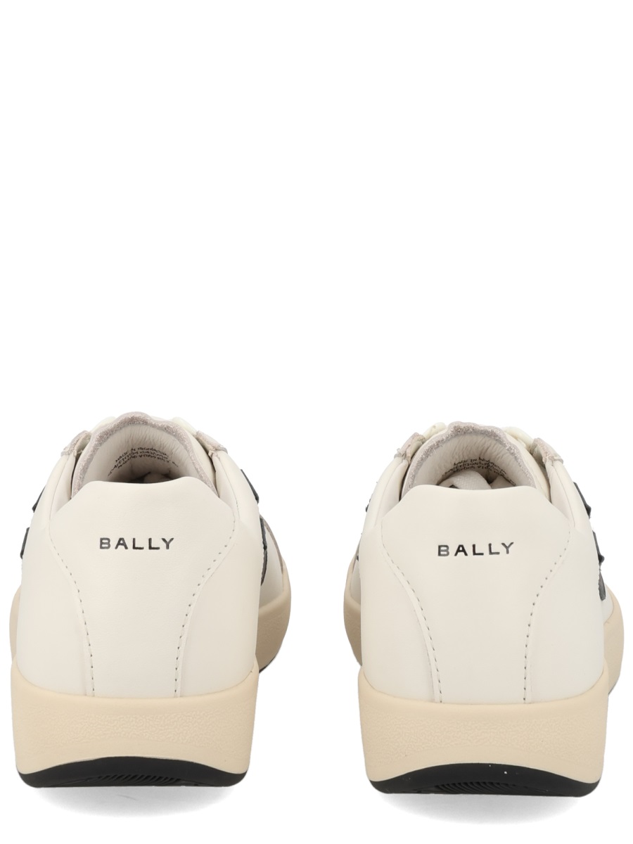 Bally Competition Calfskin Side Stripe Sneakers Neutraal