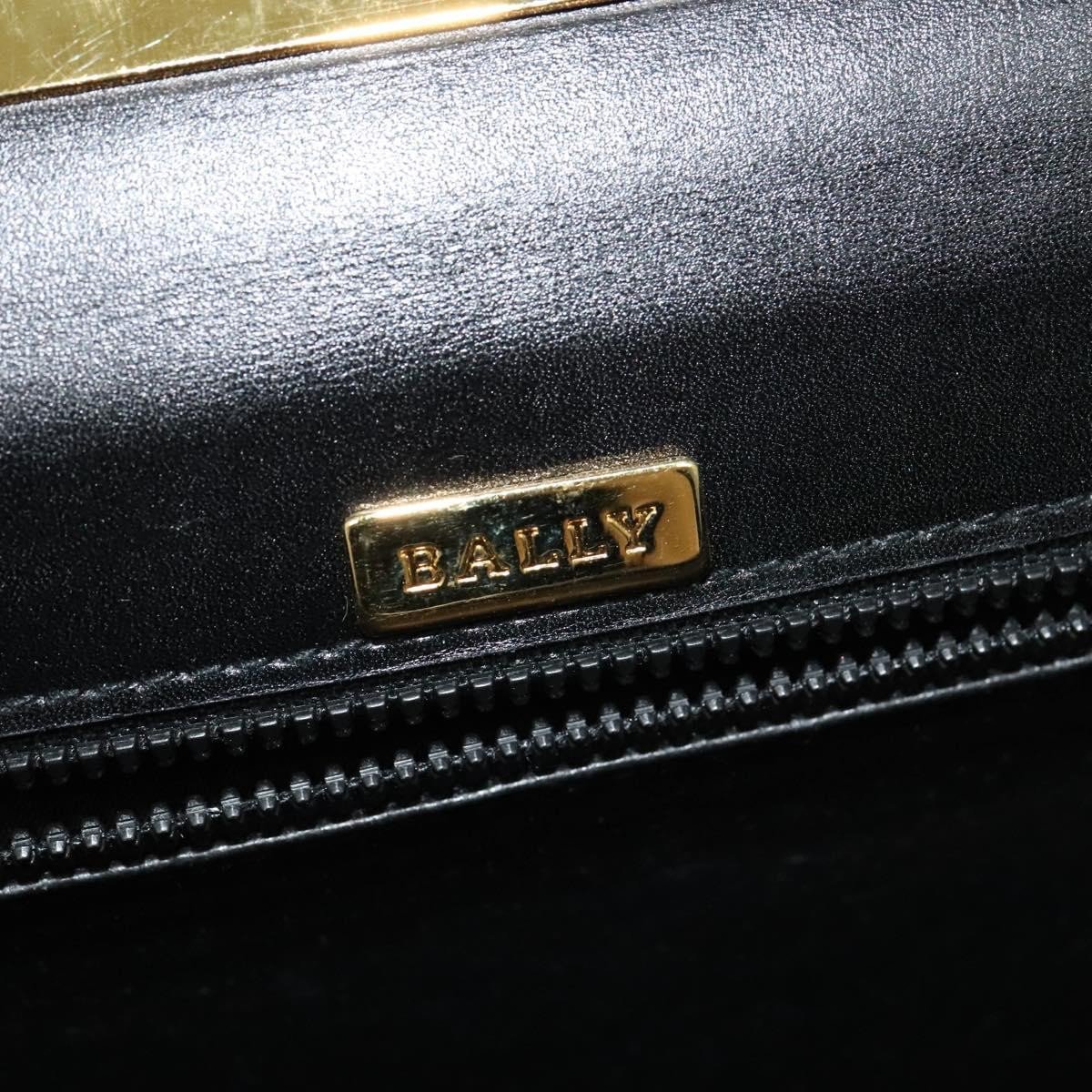 Bally Bally Vintage Handbag Leather Beige