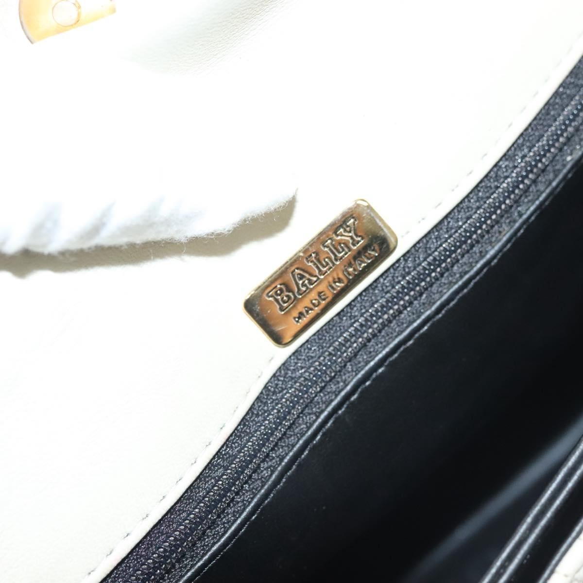 Bally Bally Vintage Chain Shoulder Bag Quilted Leather Wit