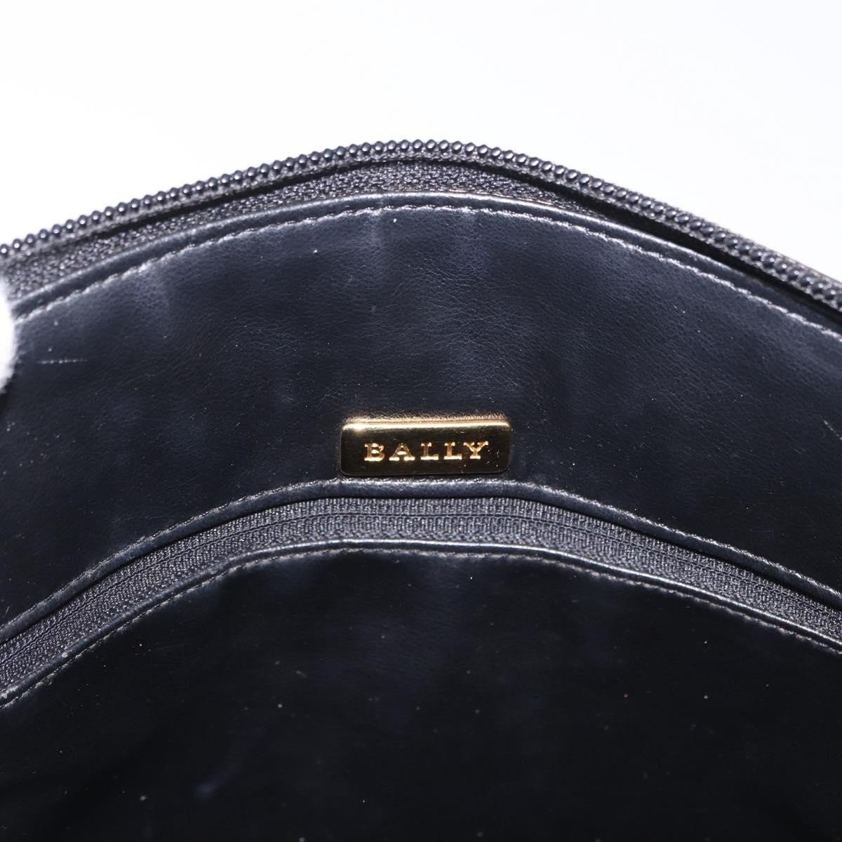 Bally Vintage Chain Quilted Leather Zwart