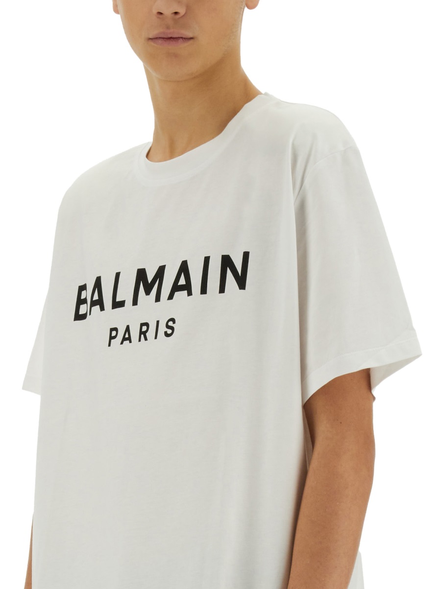 Balmain T-SHIRT WITH LOGO Wit