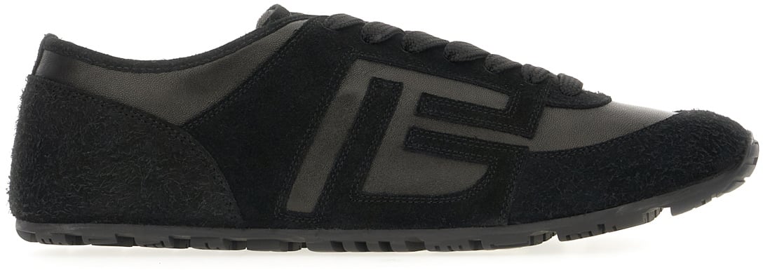 Balmain Black suede sneakers Zwart