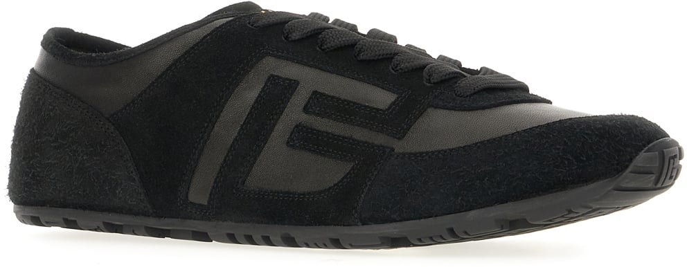 Balmain Black suede sneakers Zwart