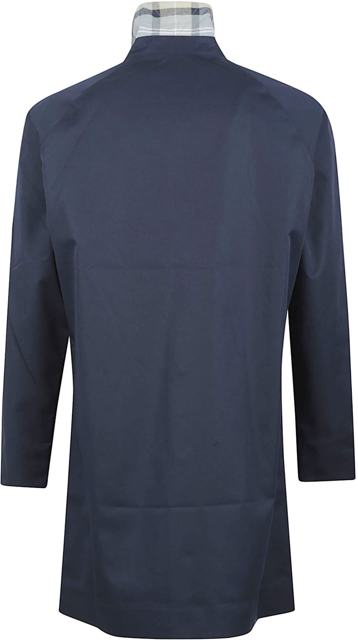 Barbour Mid-Length Waterproof Mac Jacket with Tartan Lining Zwart