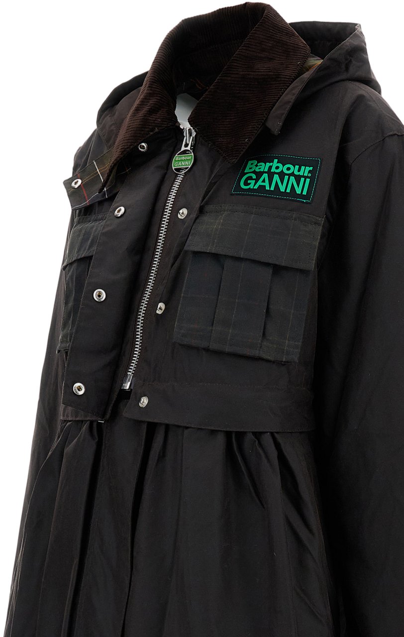 Barbour Waxed Black Jacket With Rouches Trim And Removable Hood Bruin