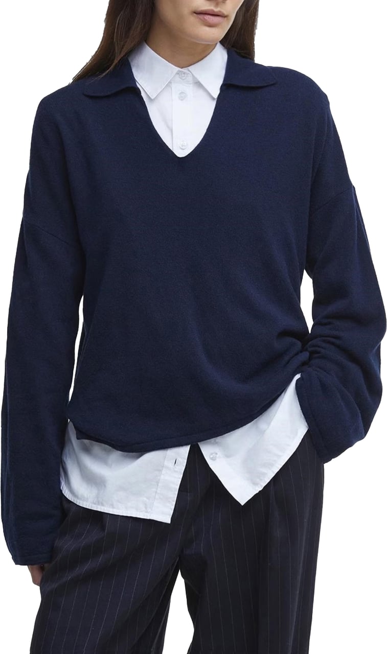 Barbour Fearne Knitted V-neck Sweater Blauw