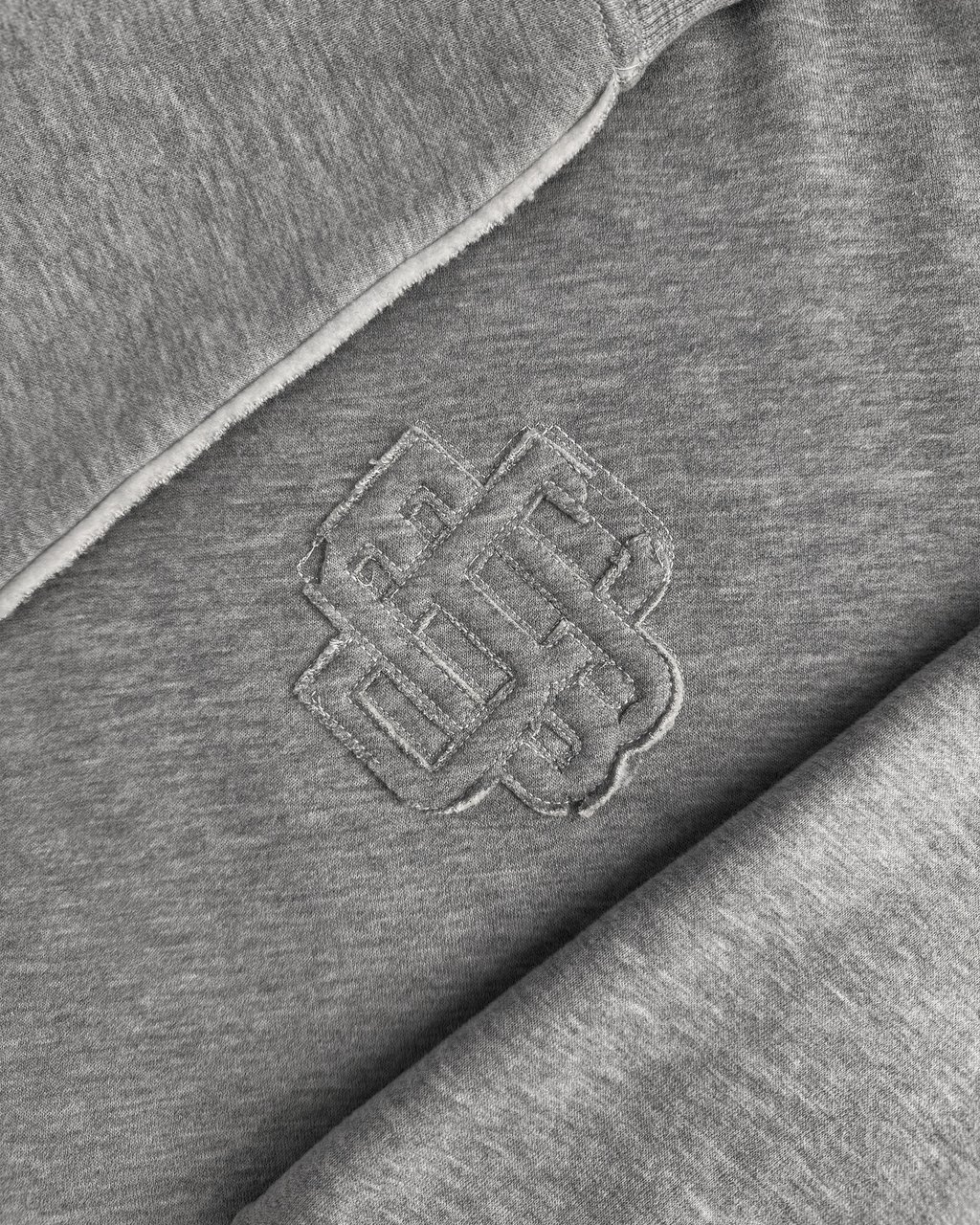 Black Bananas Ripped Monogram Sweatsuit Grijs