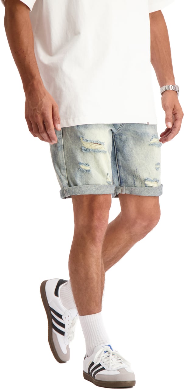 Black Bananas DISTRESSED DENIM SHORTS Lichtblauw
