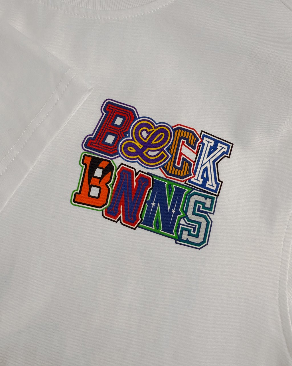 Black Bananas KIDS DRIBBLE T-SHIRT Wit