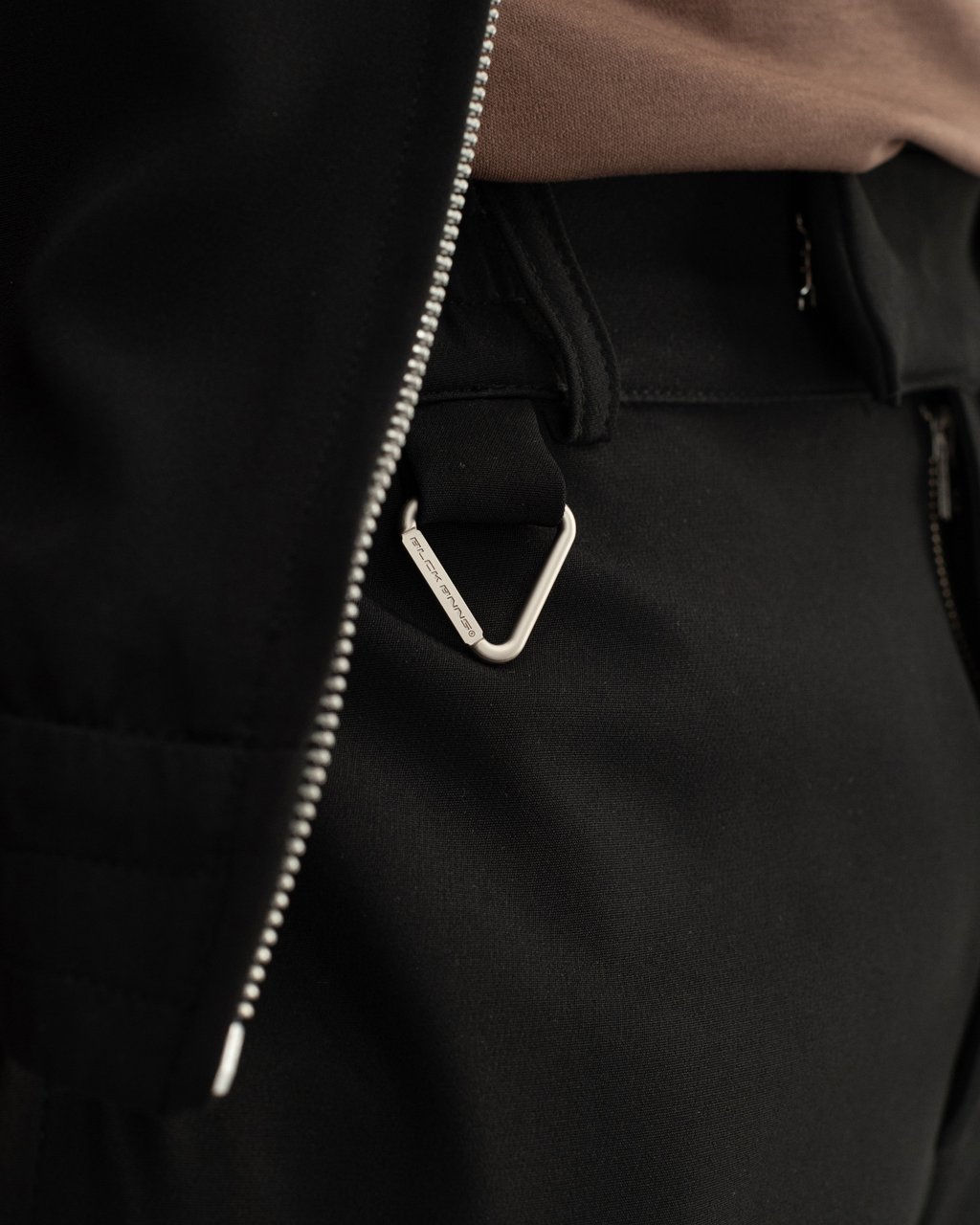 Black Bananas TECH PANTALON Zwart