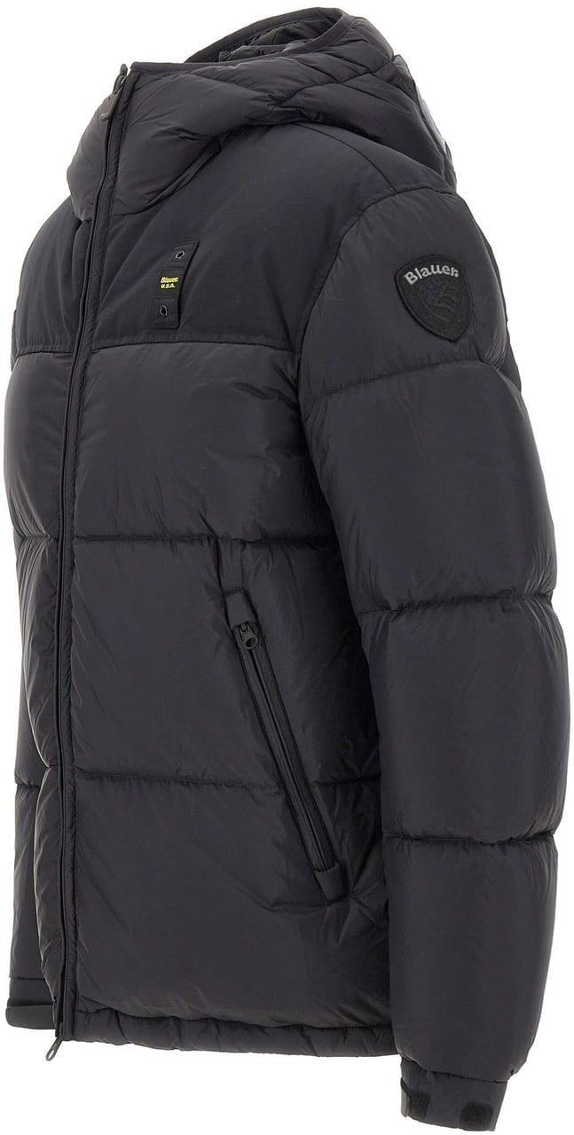 Blauer Coats Black Zwart