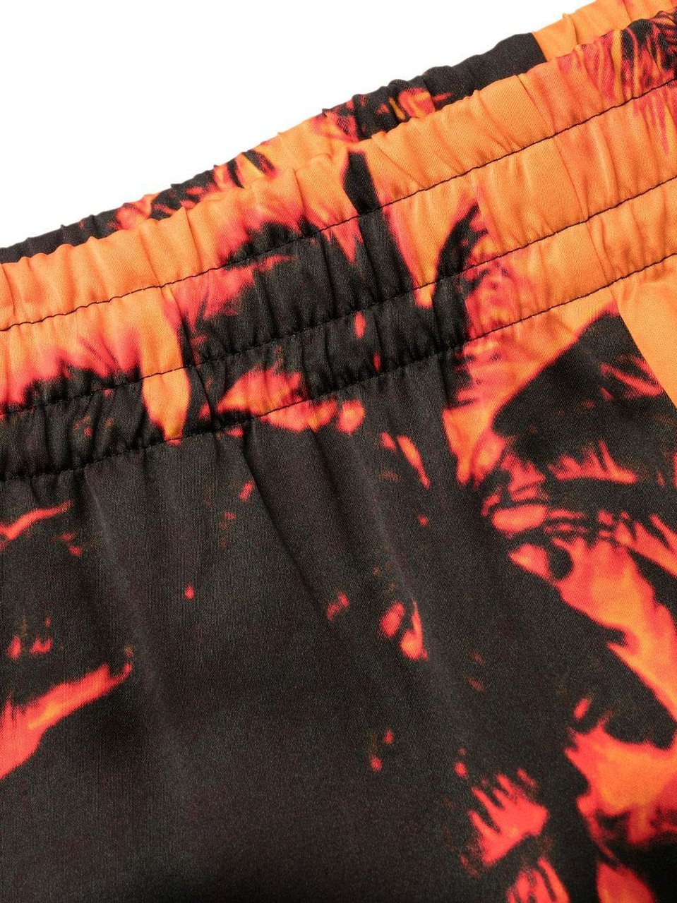 Blue Sky Inn Sea Clothing Orange Oranje