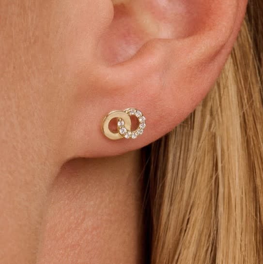 Blush Oorbellen 7397YZI 14k Geelgoud 2 Circle met Zirkonia 5.1mm x 7.5mm Goud