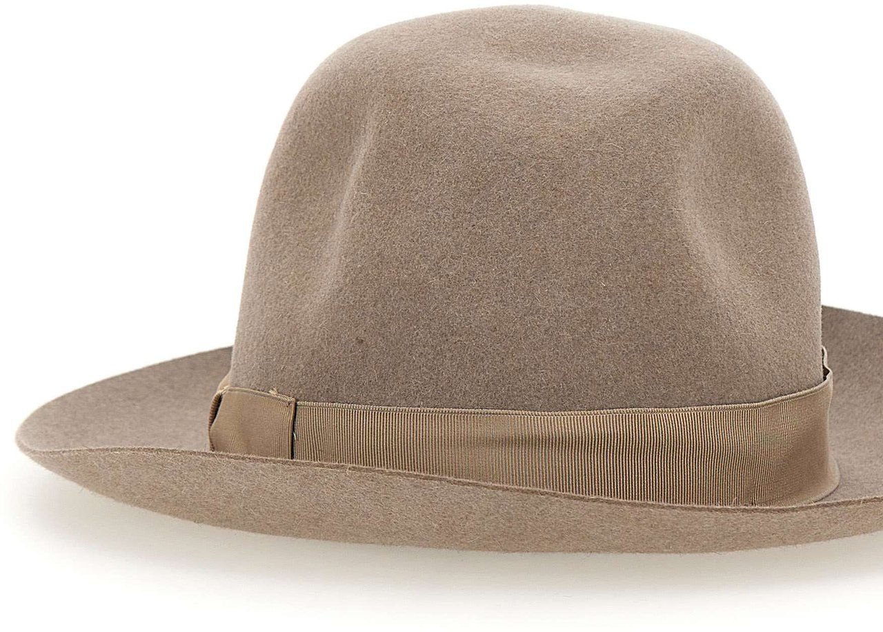 Borsalino Scarfs Beige Beige