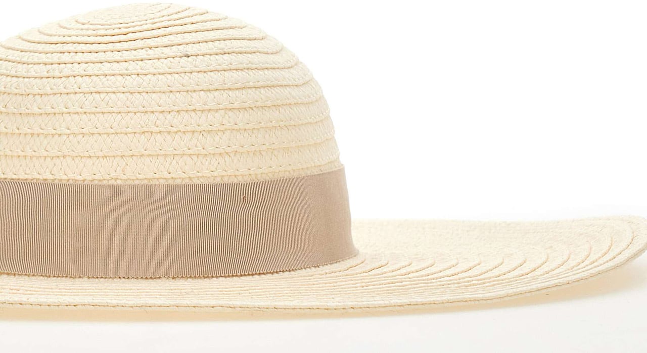 Boss Scarfs Beige Wit