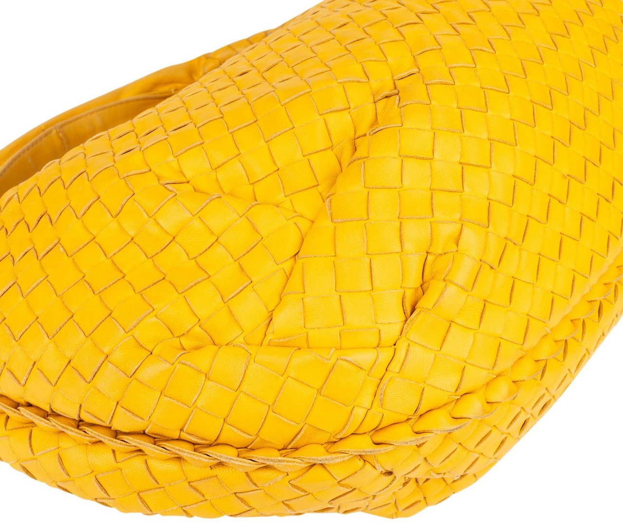 Bottega Veneta Bottega Veneta Red Intrecciato Leather Belly Hobo Bag Geel