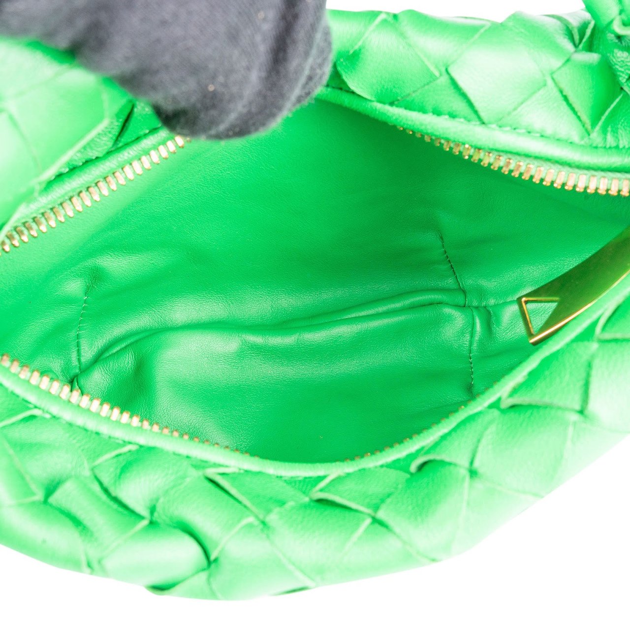 Bottega Veneta Bottega Veneta Intrecciato Leather Mini Jodie Handbag Groen