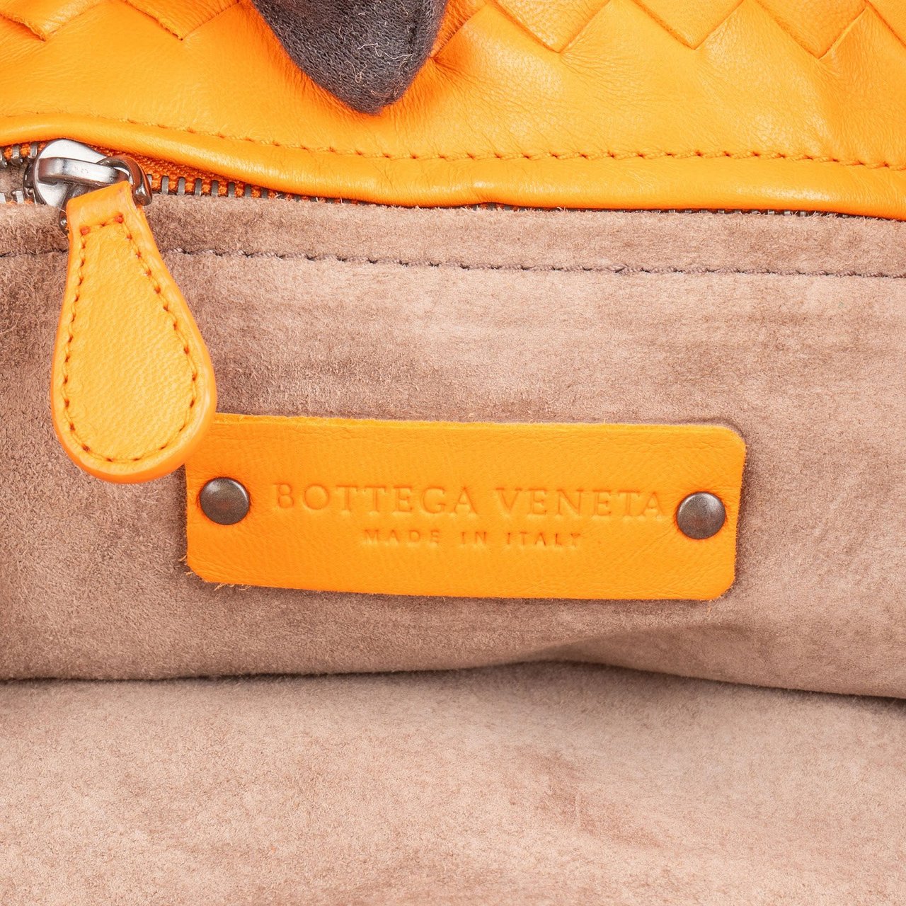 Bottega Veneta Orange Intrecciato Leather Capri Lock Tote Handbag Oranje