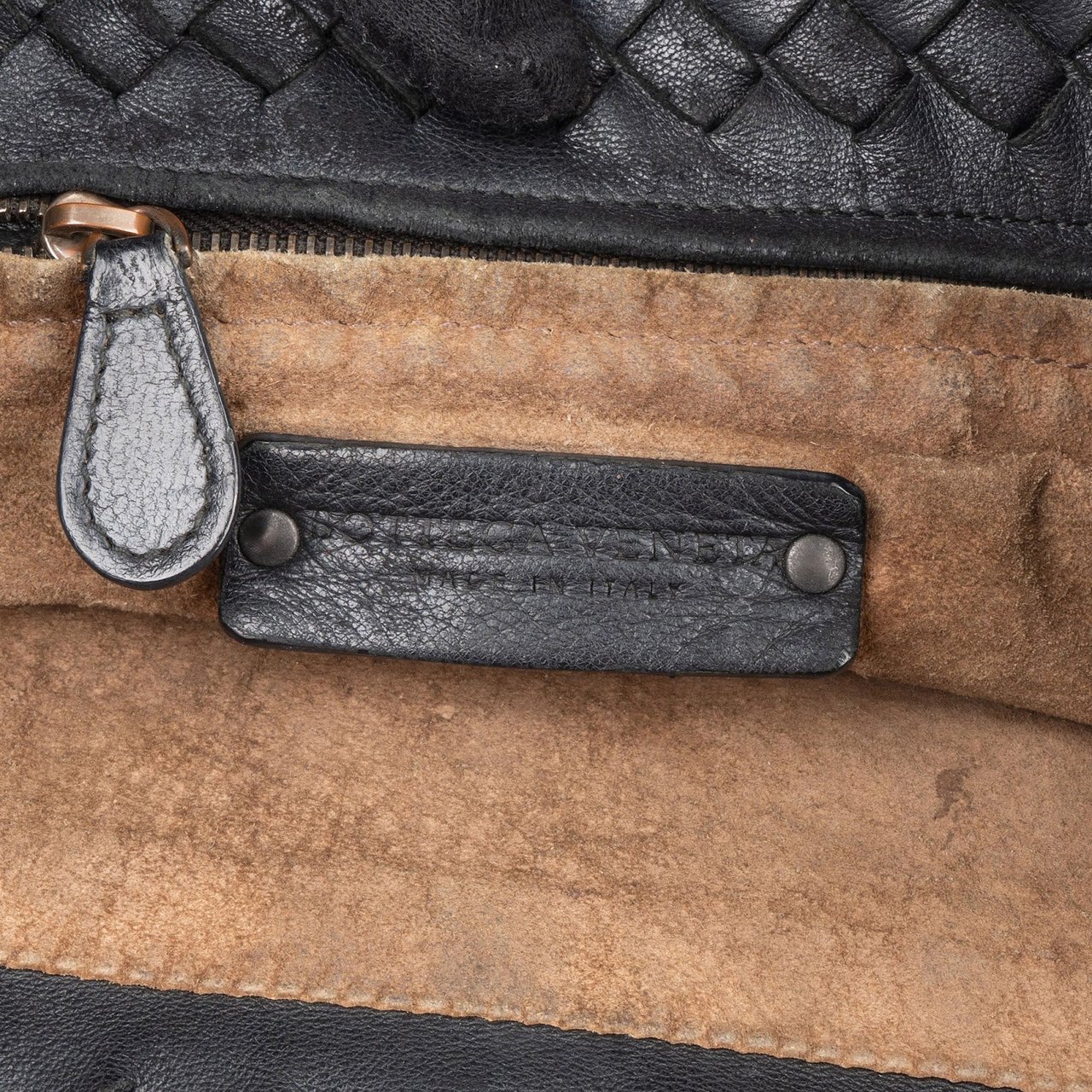 Bottega Veneta Bottega Veneta Intrecciato Nappa Garda Tote Handbag Zwart