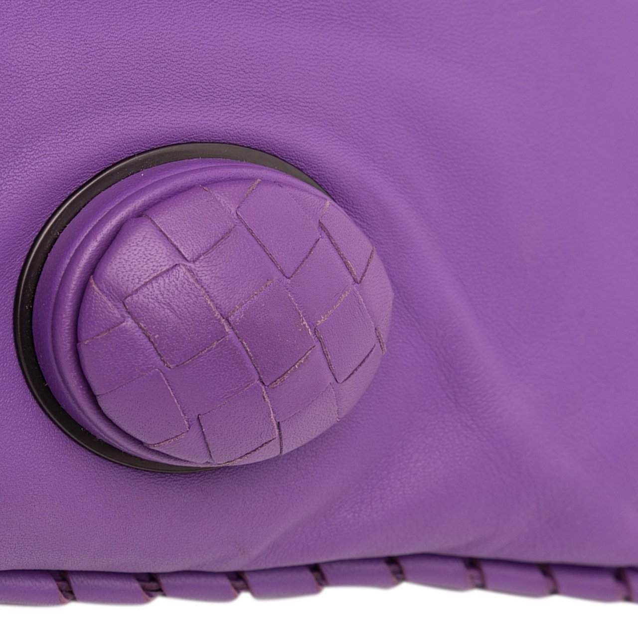 Bottega Veneta Nappa Intrecciato Turn Lock Clutch Paars