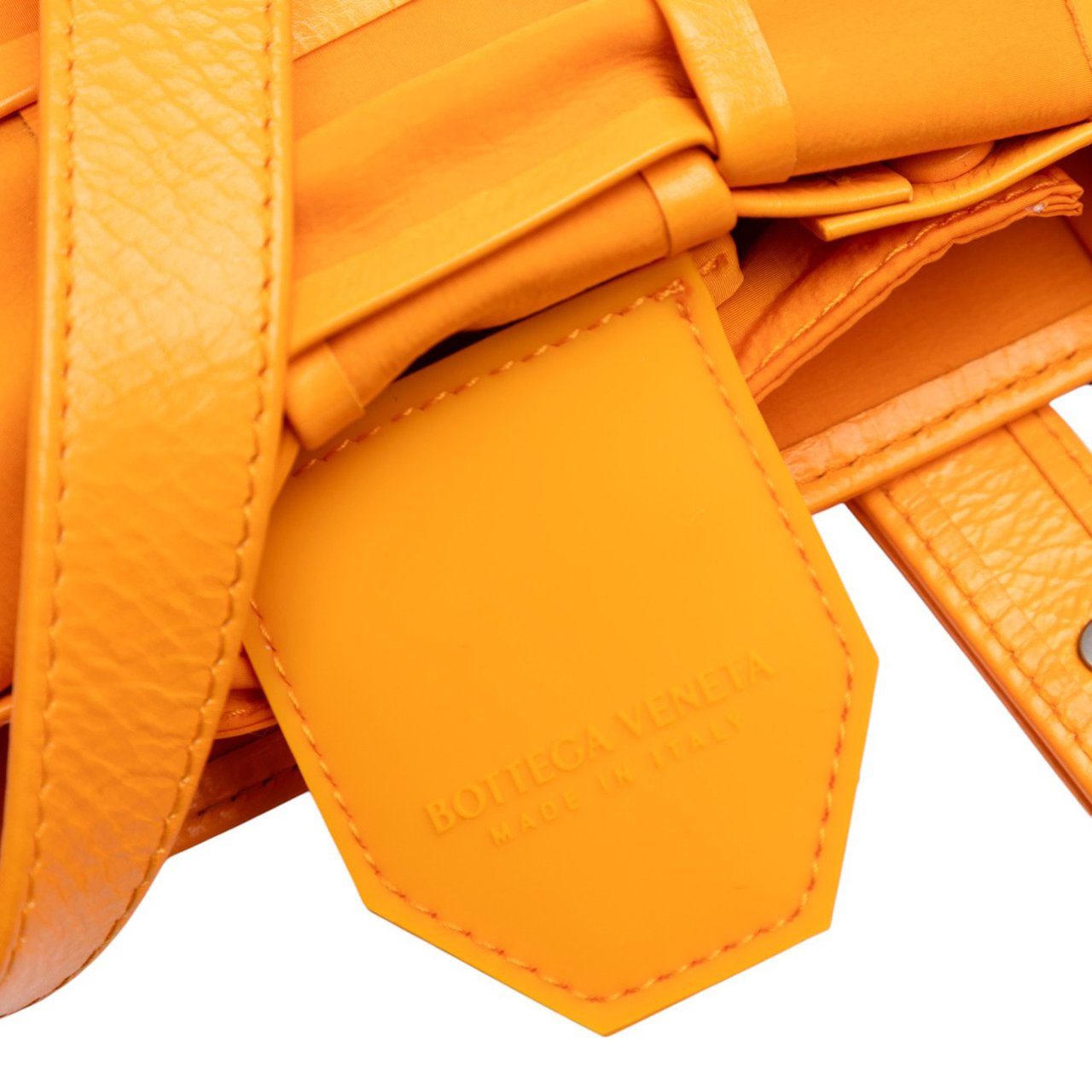 Bottega Veneta Extra Mini Crinkled Lambskin Intrecciato Cassette Crossbody Oranje