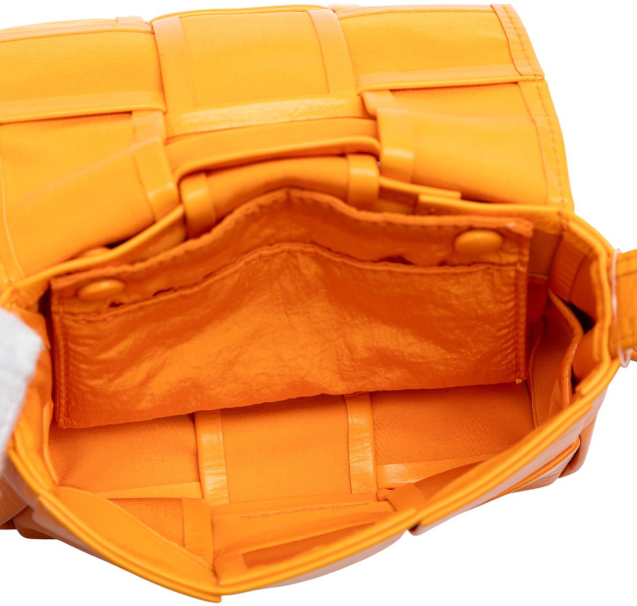 Bottega Veneta Extra Mini Crinkled Lambskin Intrecciato Cassette Crossbody Oranje