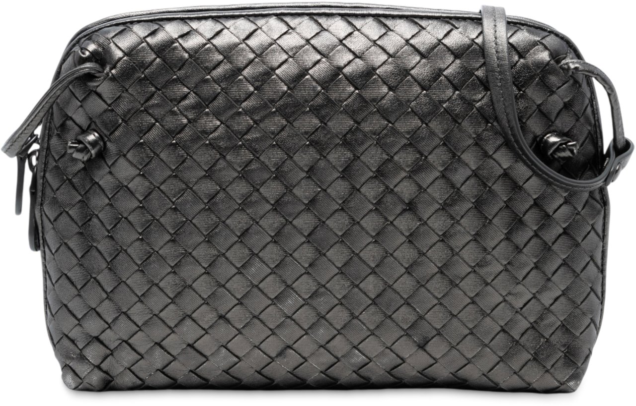 Bottega Veneta Metallic Nappa Intrecciato Nodini Crossbody Grijs
