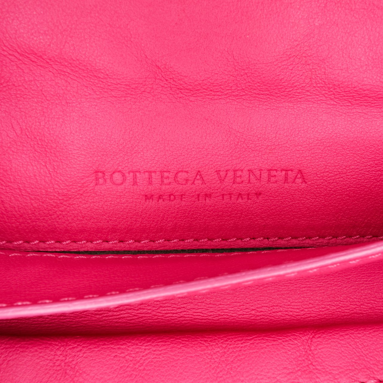 Bottega Veneta Small Calfskin Intrecciomirage Embossed Butterfly Chain Crossbody Roze