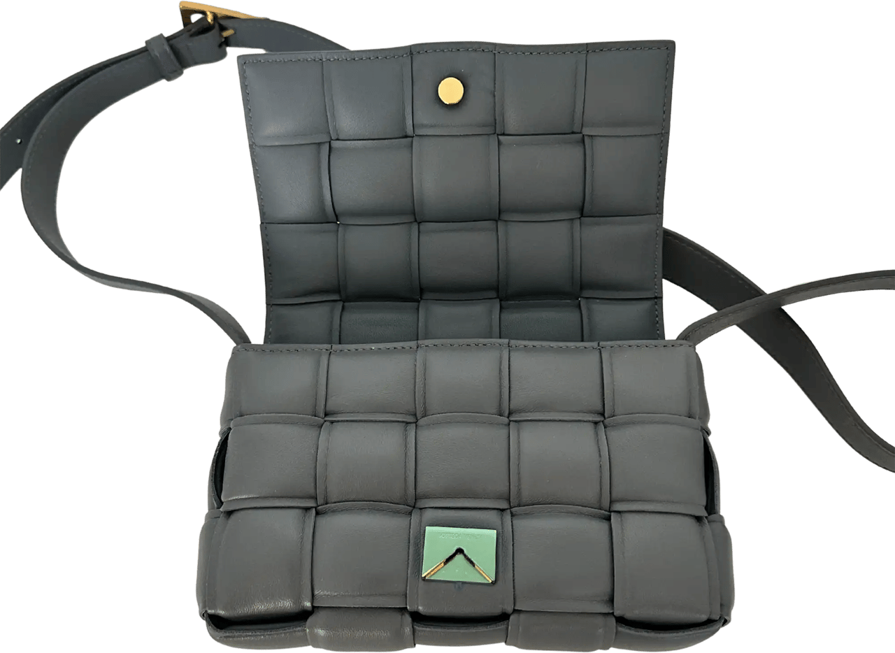 Bottega Veneta Bottega Veneta Padded Cassette Small Thunder/ ungetragen Grijs
