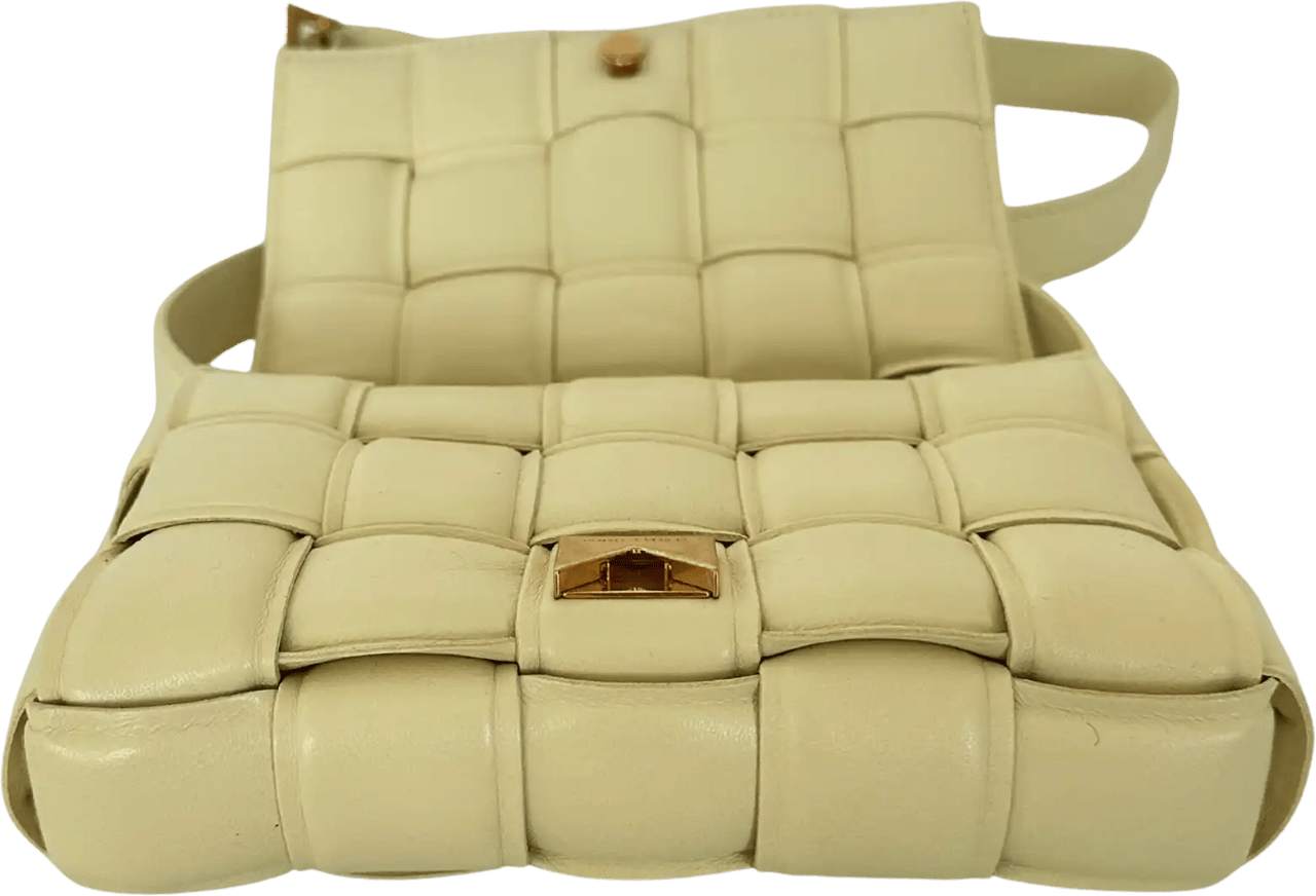 Bottega Veneta Bottega Veneta Padded Cassette Small Ice Cream / ungetragen Geel