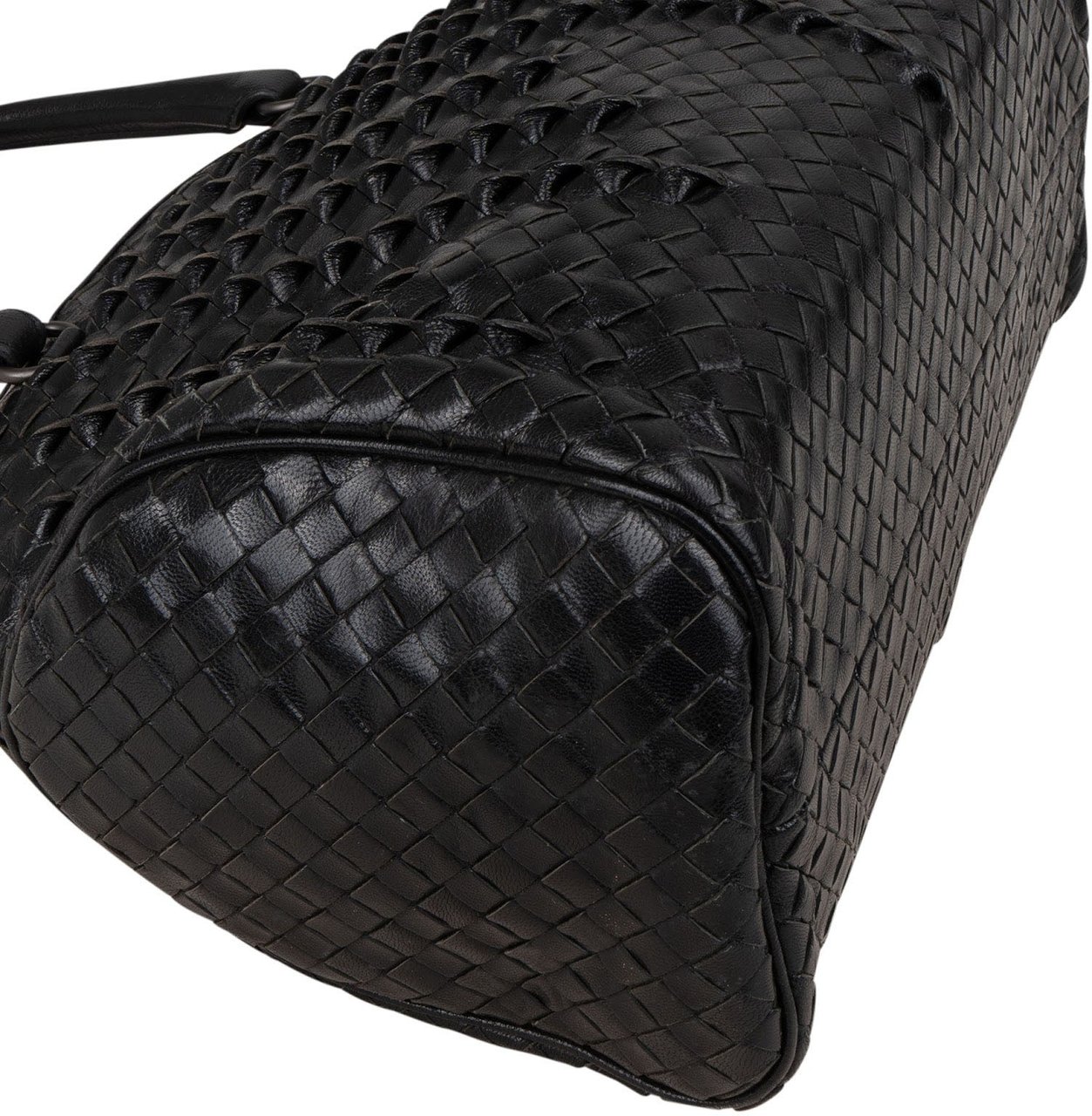 Bottega Veneta Bottega Veneta Intrecciato Nappa Montaigne Handbag Zwart