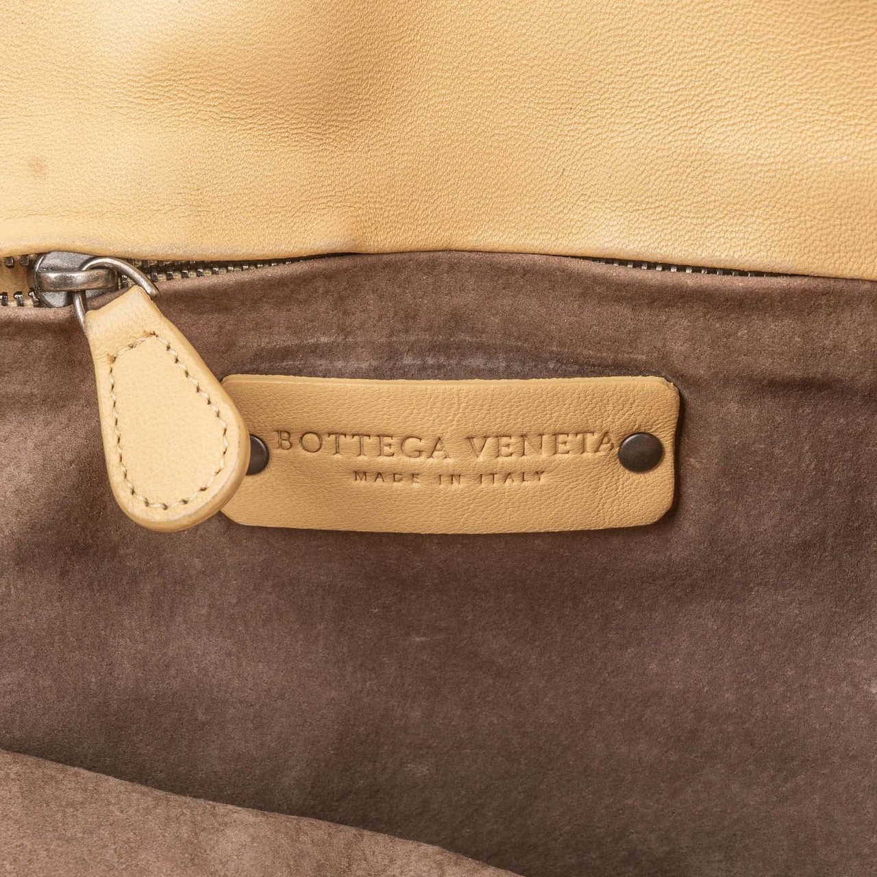 Bottega Veneta Bottega Veneta Intrecciato Nappa Aquilone Handbag Geel