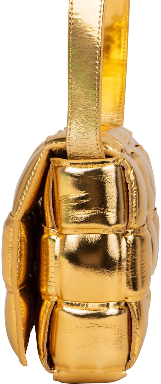 Bottega Veneta Metallic Leather Padded Cassette Crossbody Bag Goud