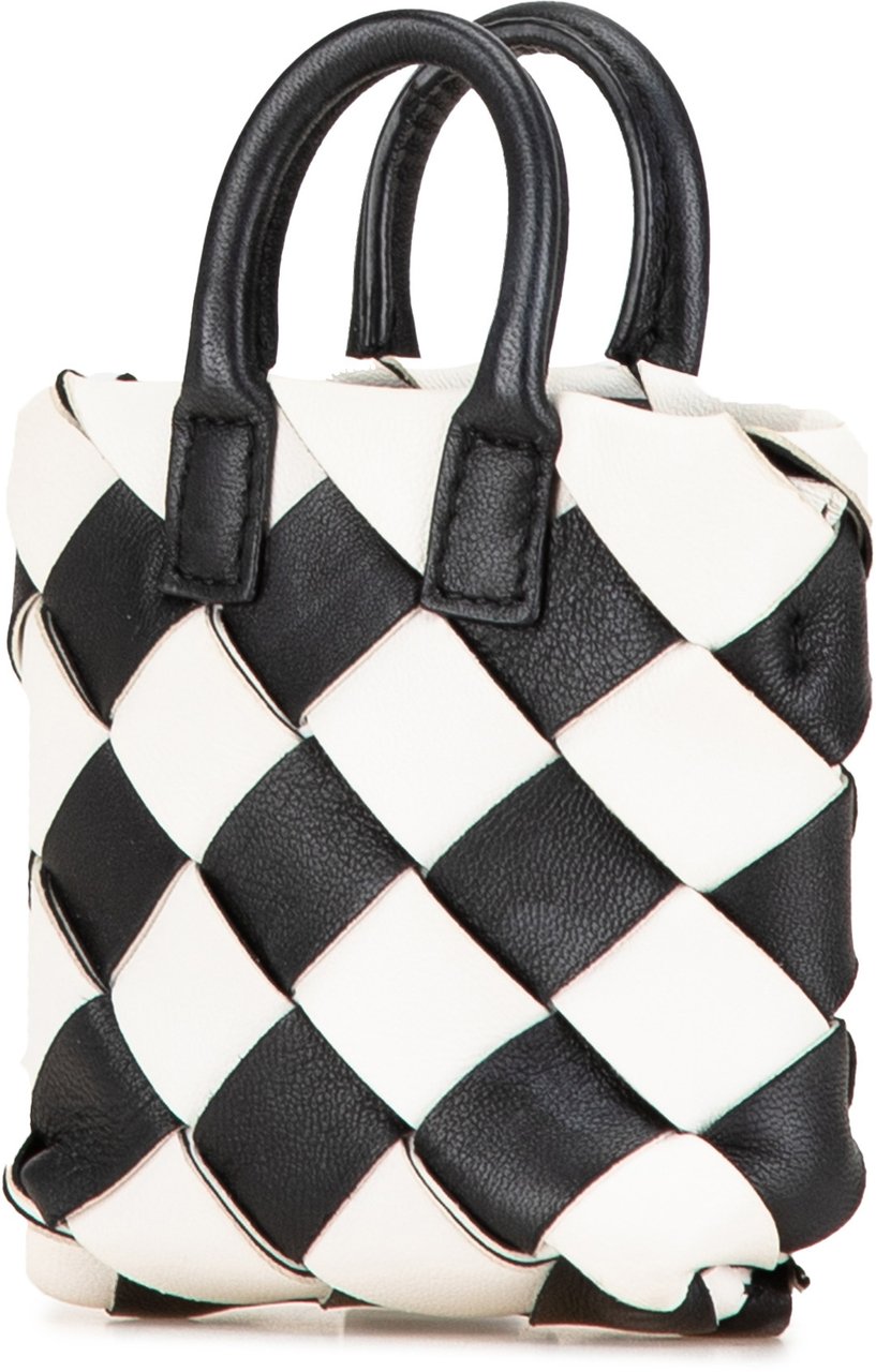 Bottega Veneta Nappa Intrecciato Maxi Cabat Bag Charm Zwart