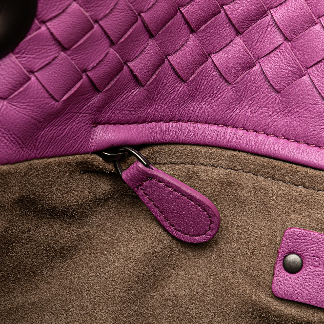 Bottega Veneta Medium Nappa Intrecciato Garda Tote Paars