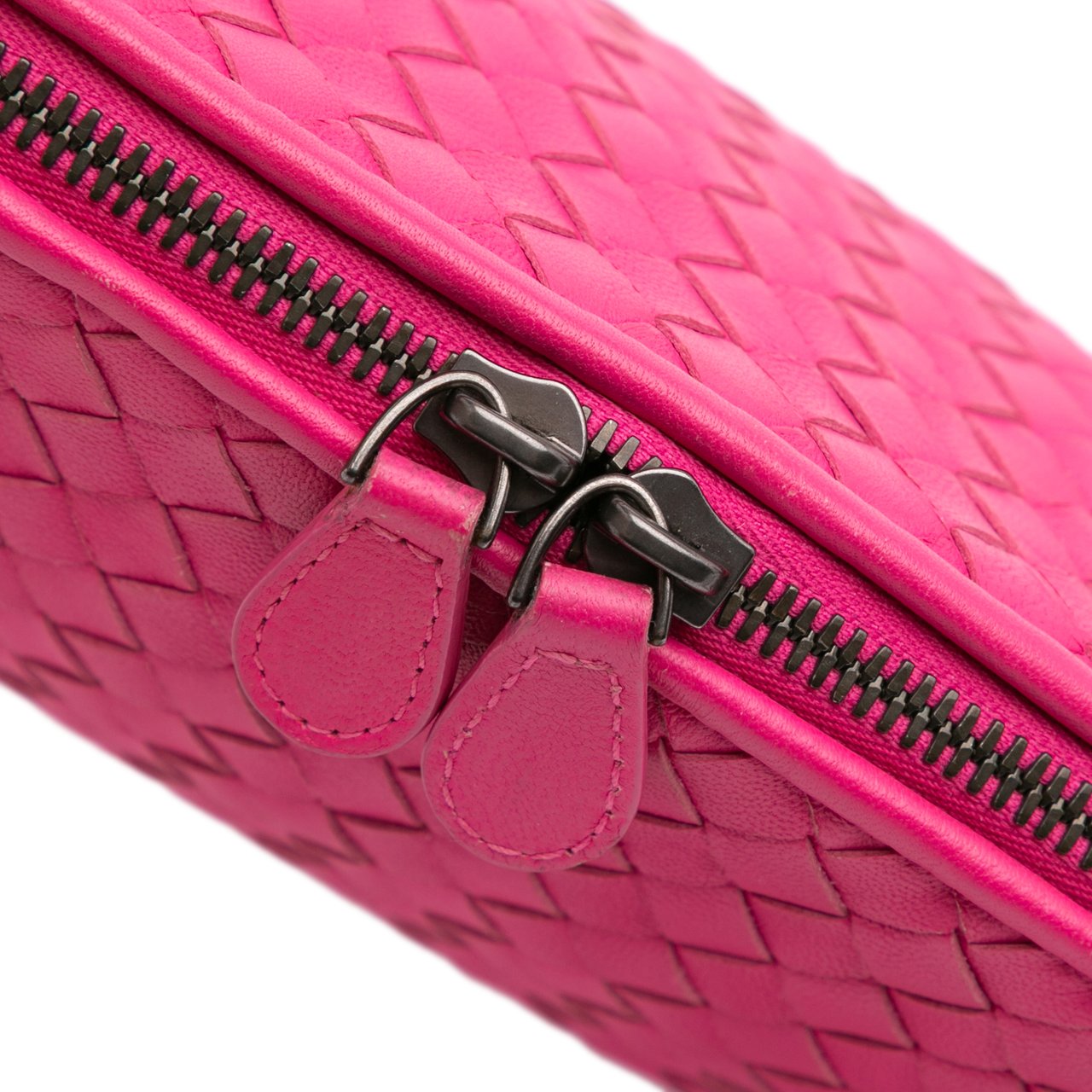 Bottega Veneta Nappa Intrecciato Nodini Crossbody Roze