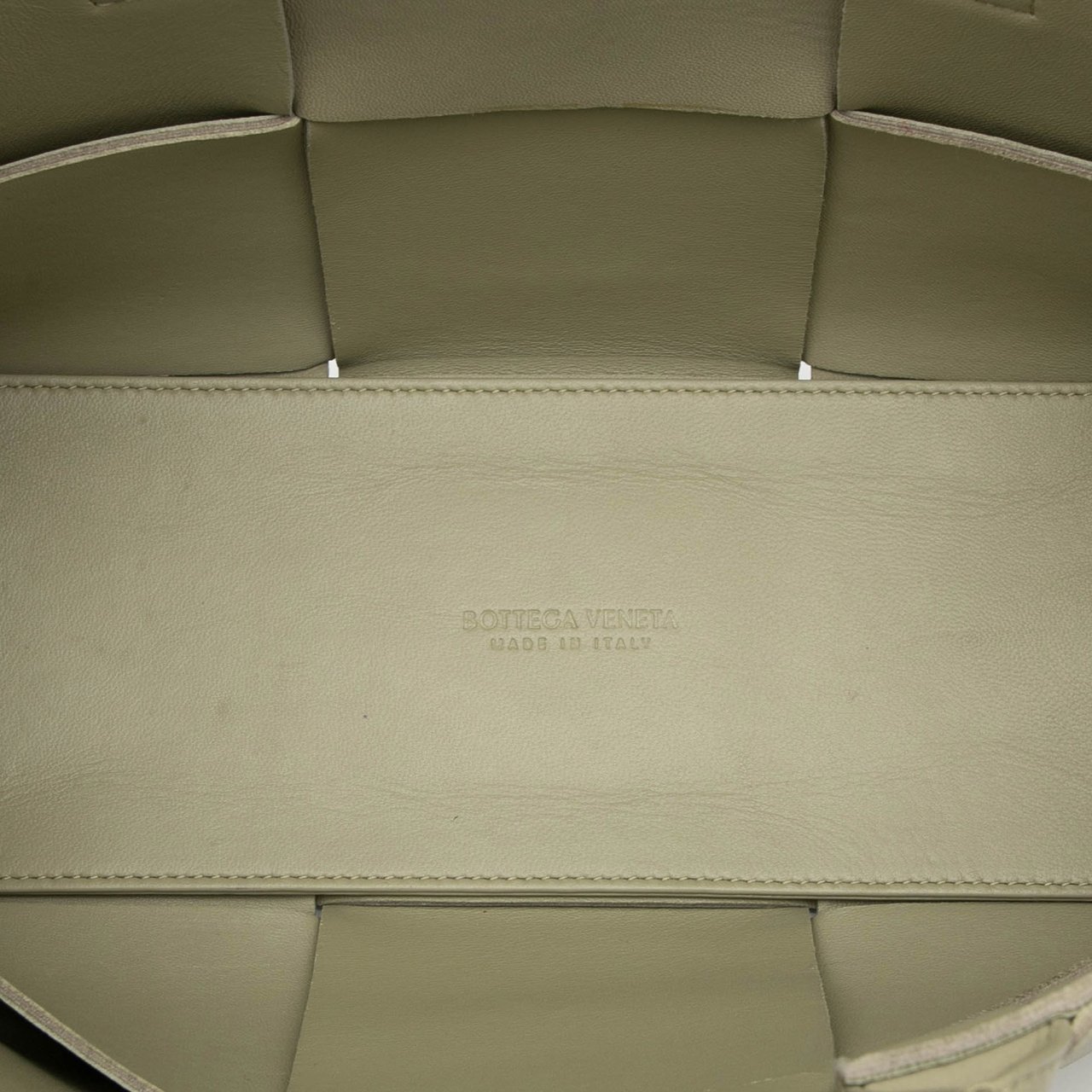 Bottega Veneta Small Nappa Maxi Intrecciato Arco Tote Groen