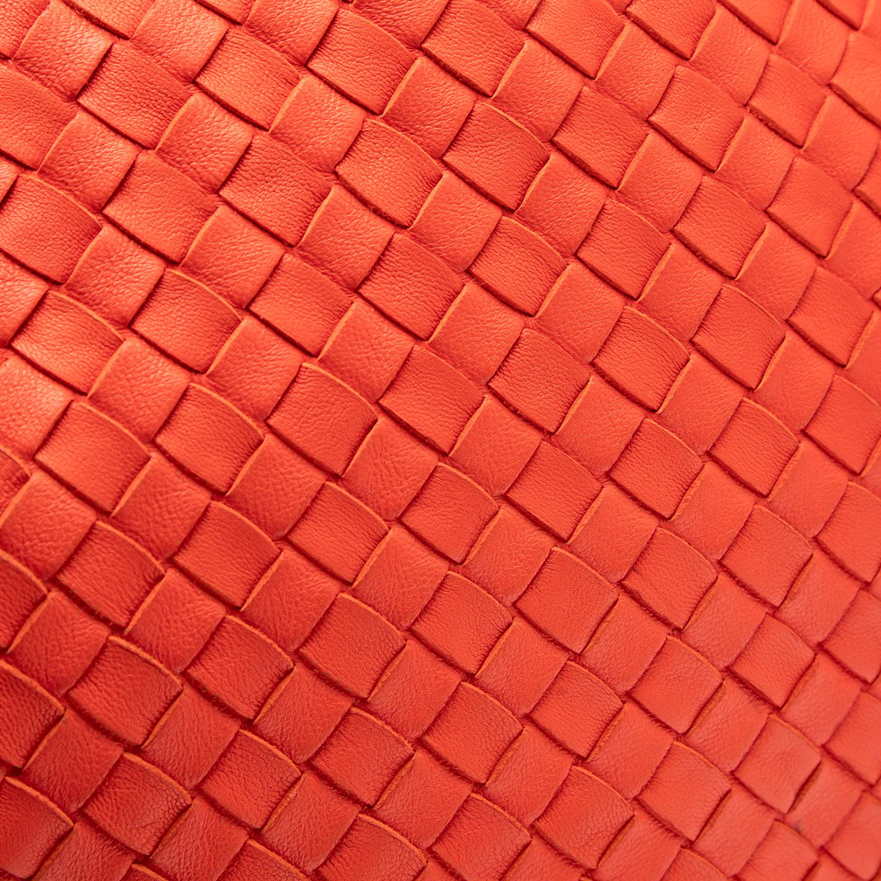 Bottega Veneta Medium Nappa Intrecciato Veneta Hobo Oranje