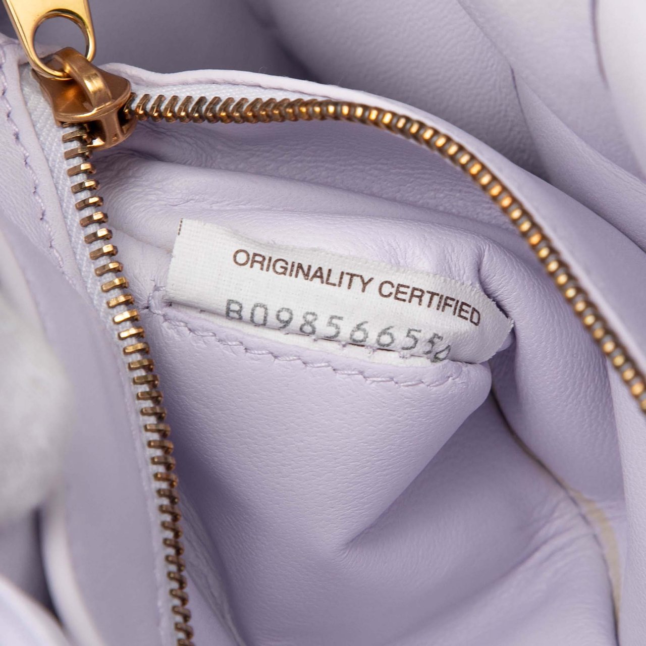 Bottega Veneta Nappa Intrecciato Padded Cassette Crossbody Paars